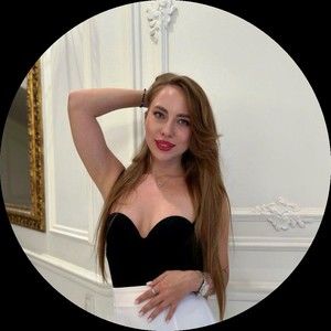 Meet your Posher, Holly